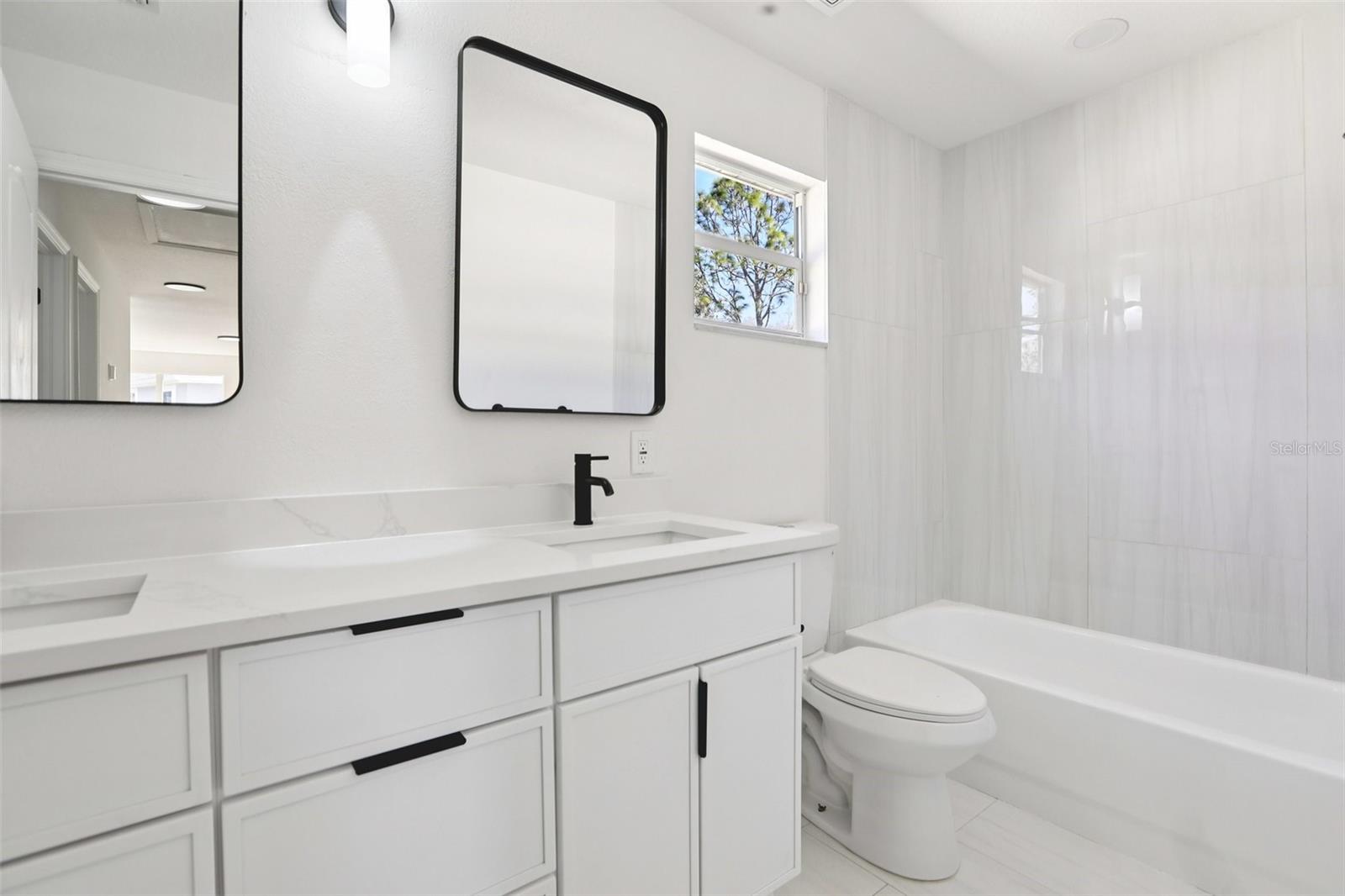 Guest Bathroom (2nd Floor)