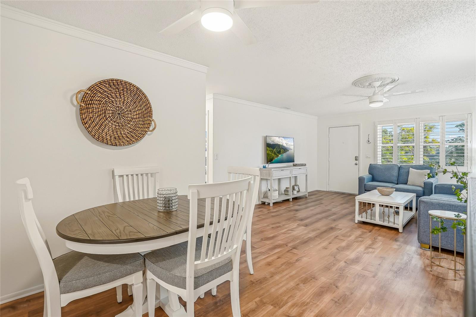 Great space for a dinner party.