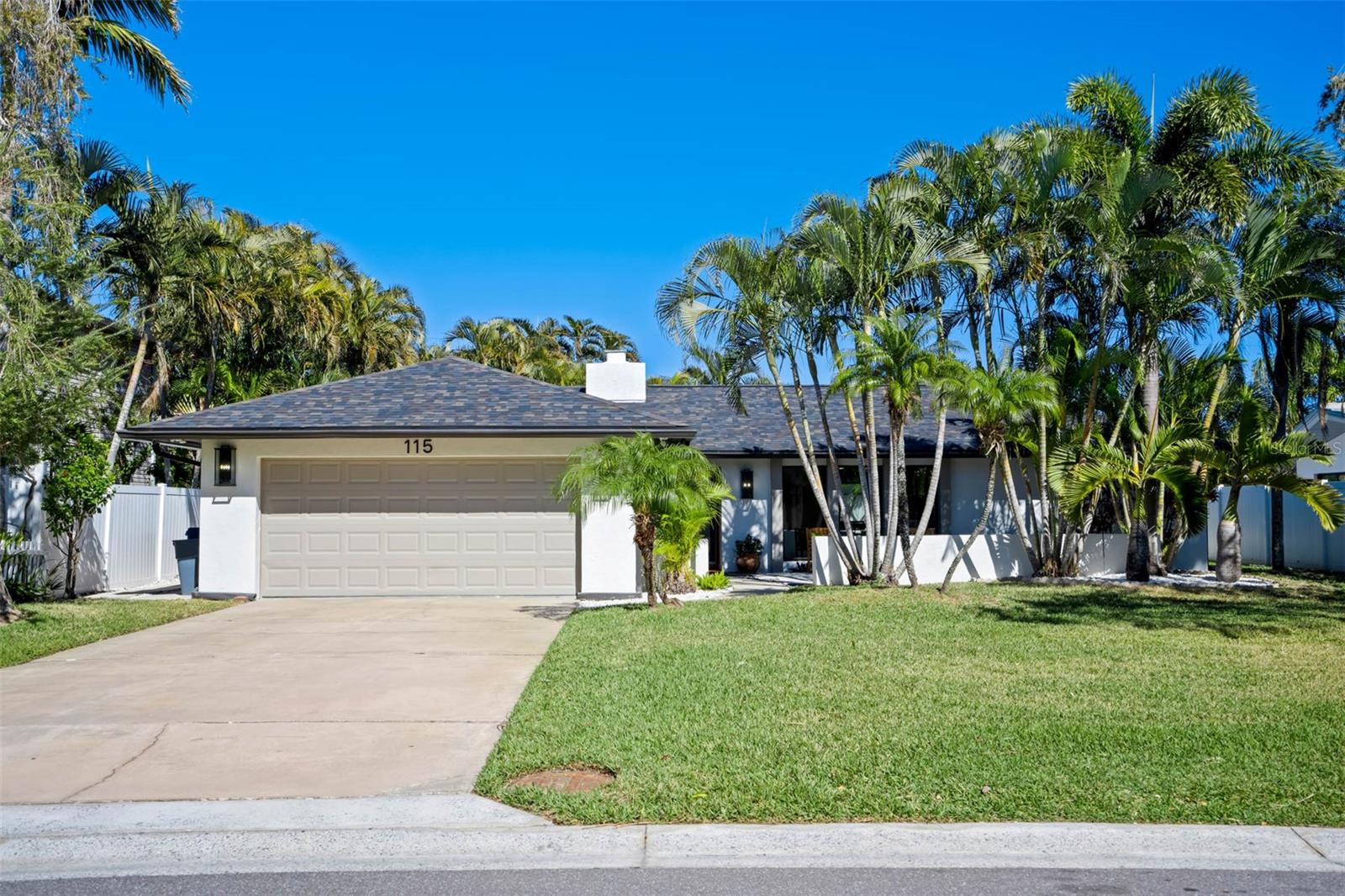 115 13th Street Curb Appeal