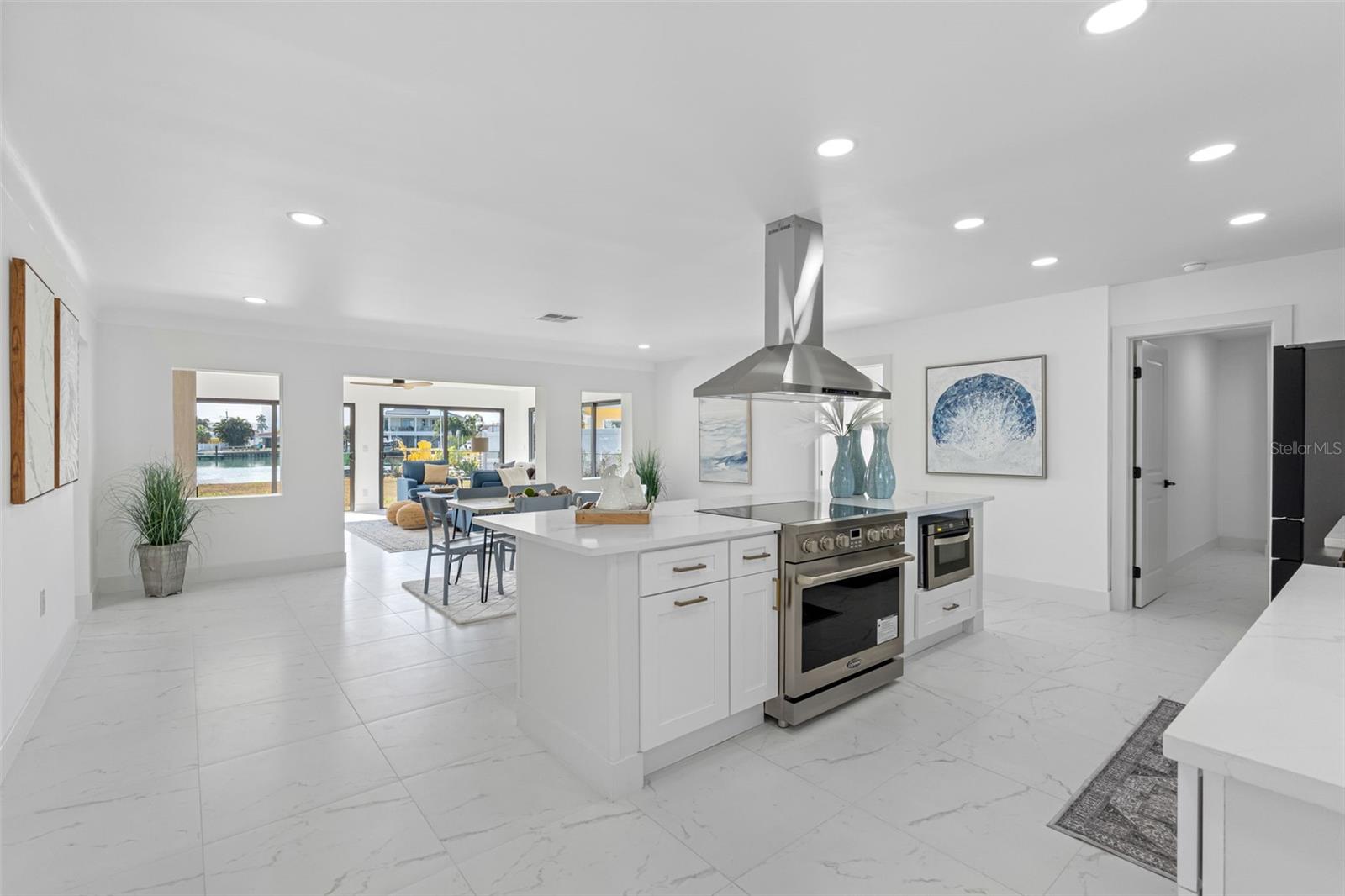 Bright and light with beautiful ceramic tiles throughout.