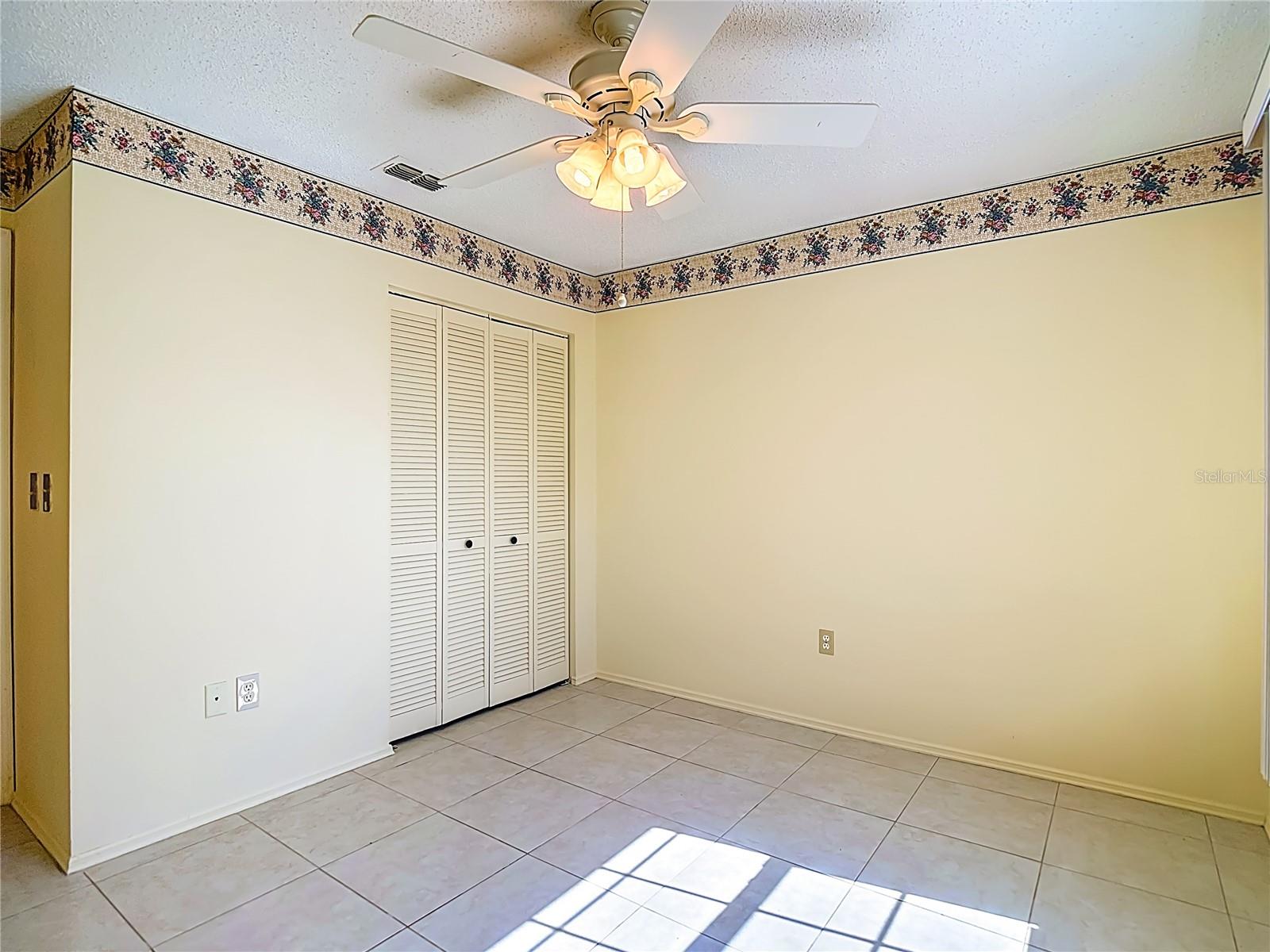 Ceiling fan in front bedroom!