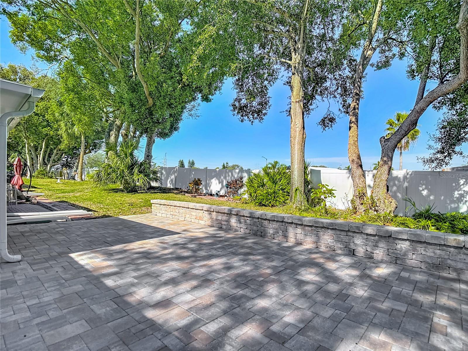 Trees of privacy and shade!