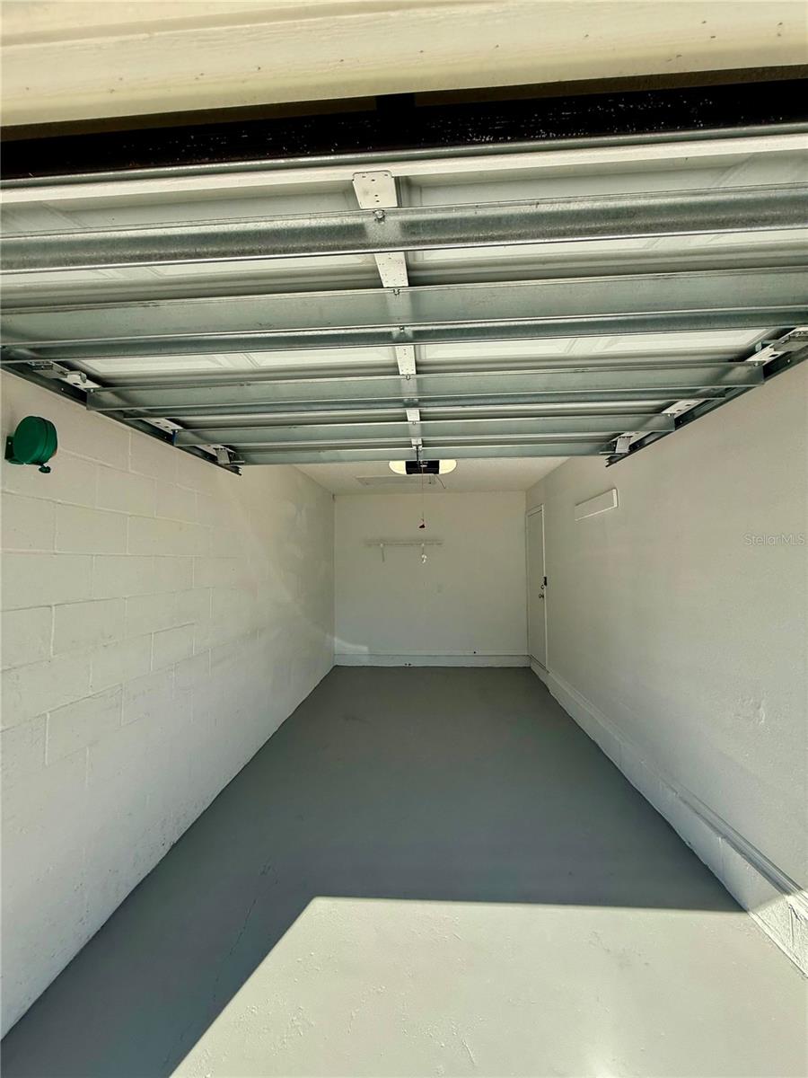 Hurricane Rated garage door!