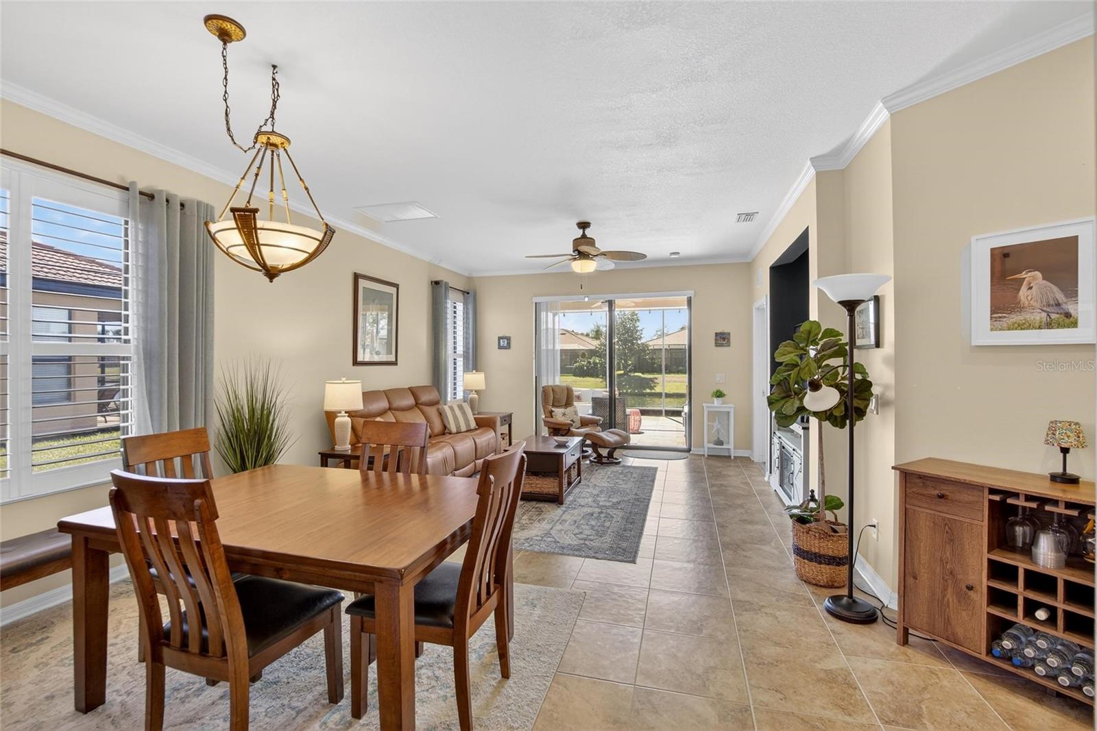 Dinning Room/Living Room