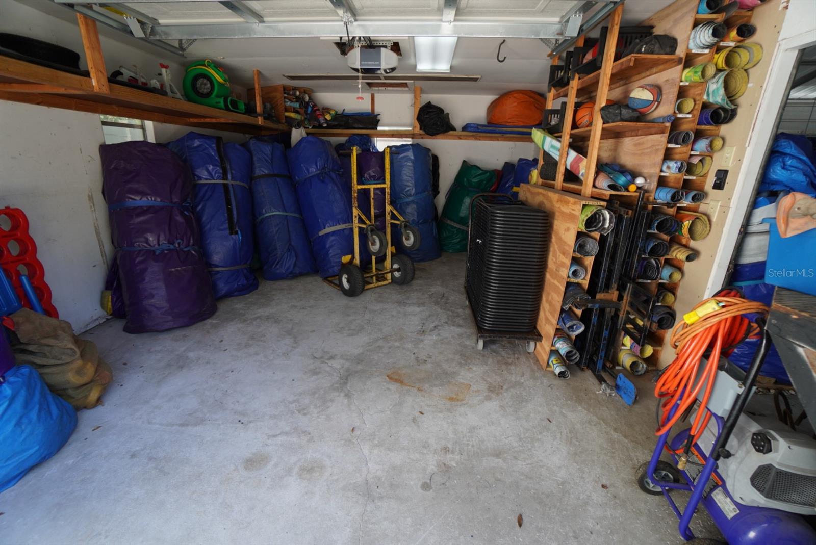 1 car garage oversized