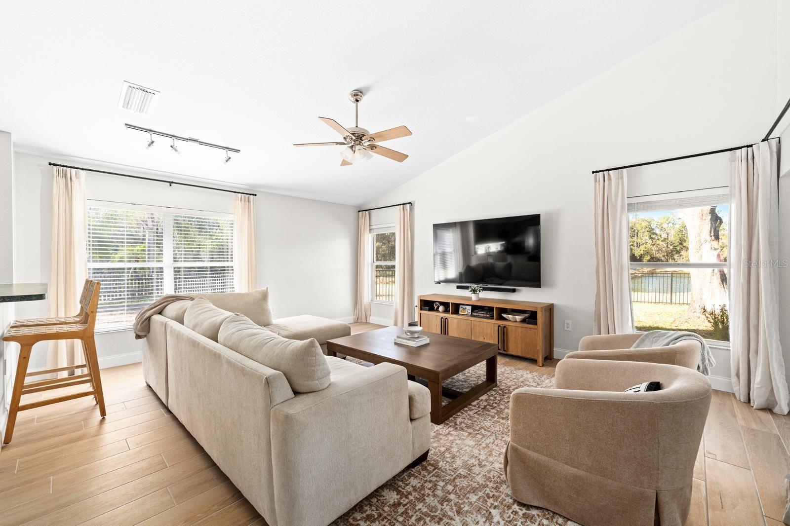 The extra high ceilings and light tile floors create an open and light, but warm atmosphere.