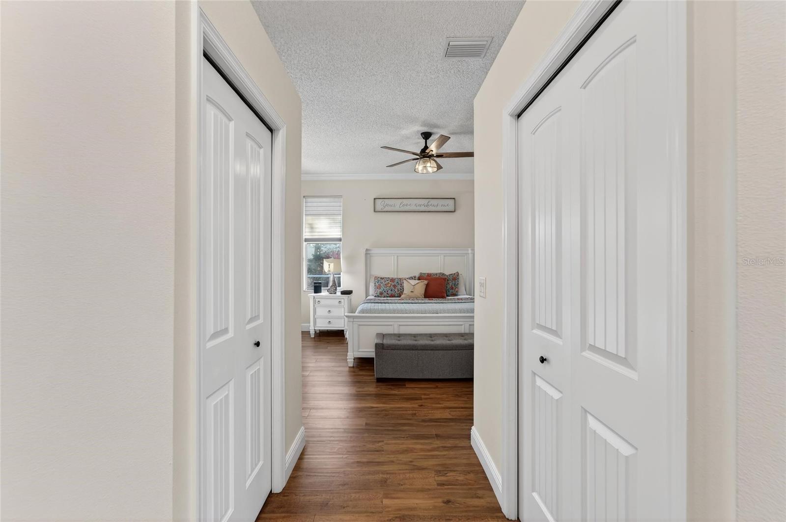 Main Bedroom Dual Walkin Closets