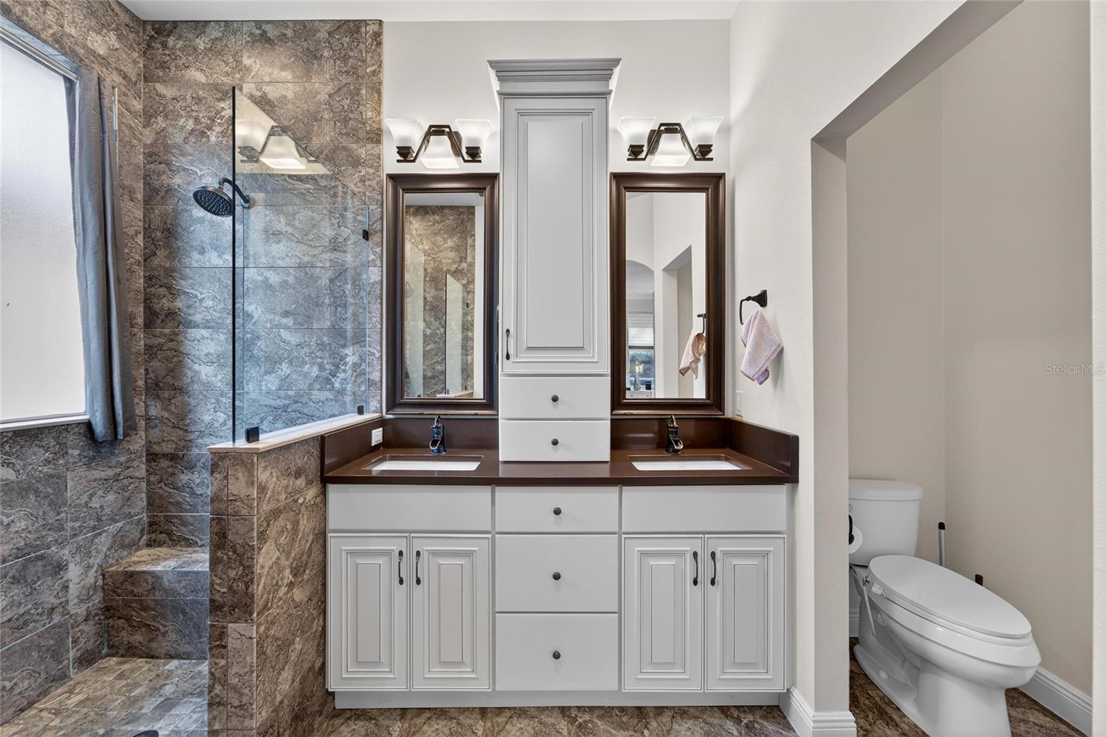 Main Bedroom Dual Vanities