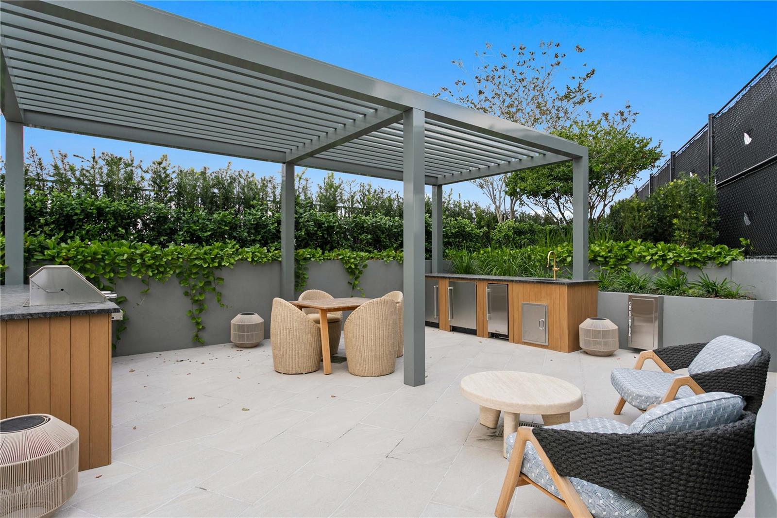 Amenity deck outdoor kitchen with premium grilling facilities