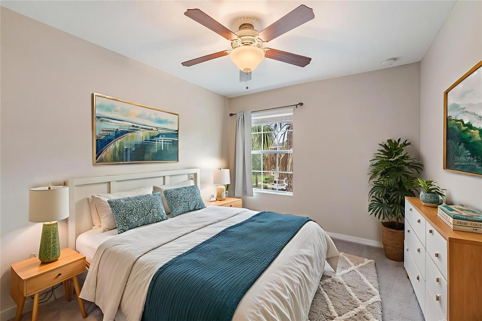 This photo has been Virtually Staged.