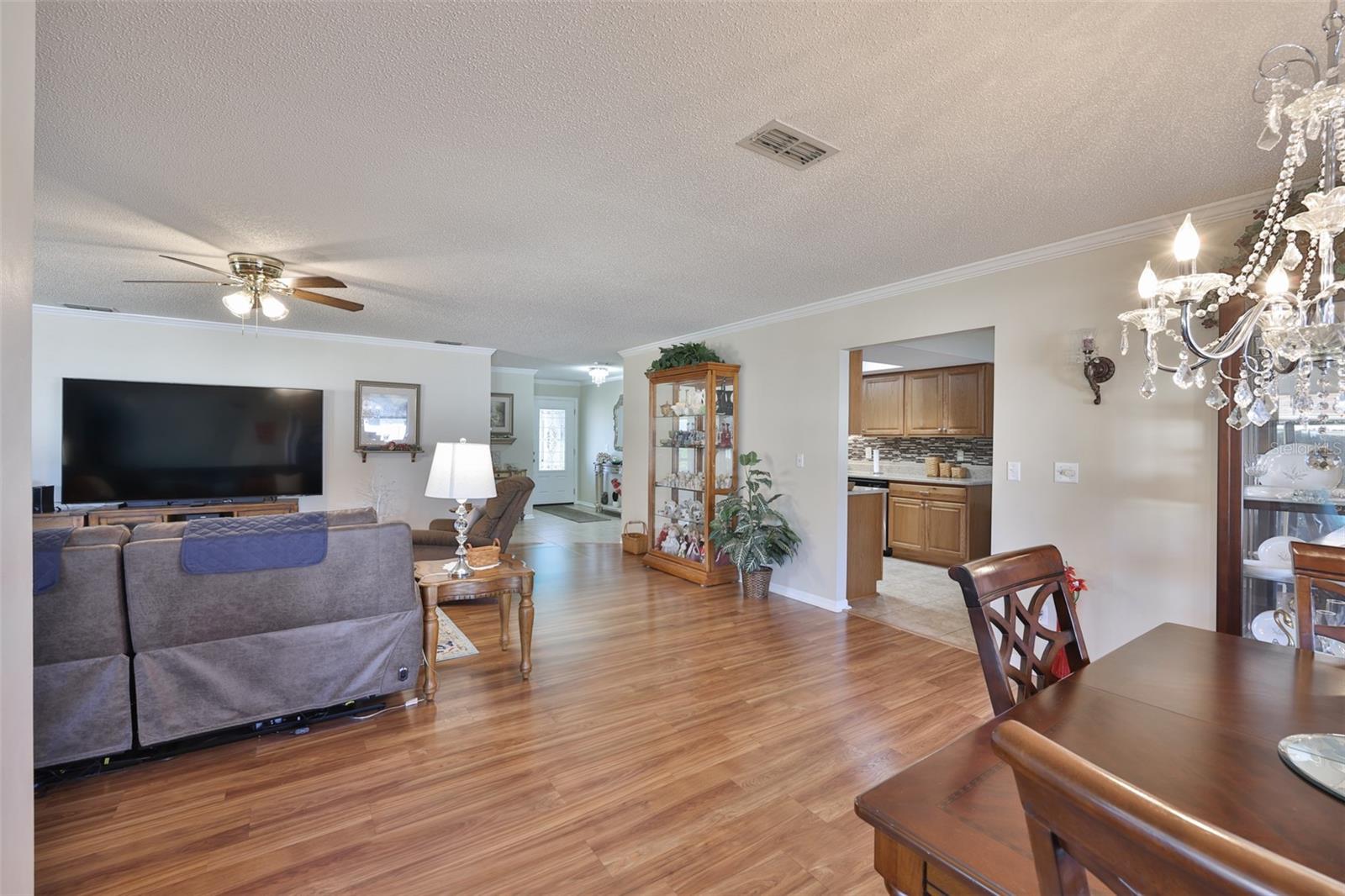 A view from the dining room, showing access to the kithen.