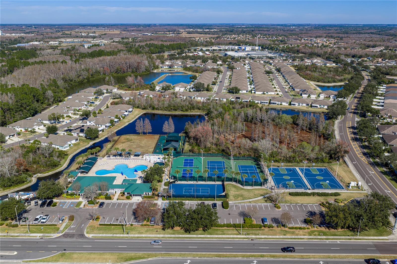 Meadow Pointe II Community Facilities with Fitness, Pool and Sports Courts