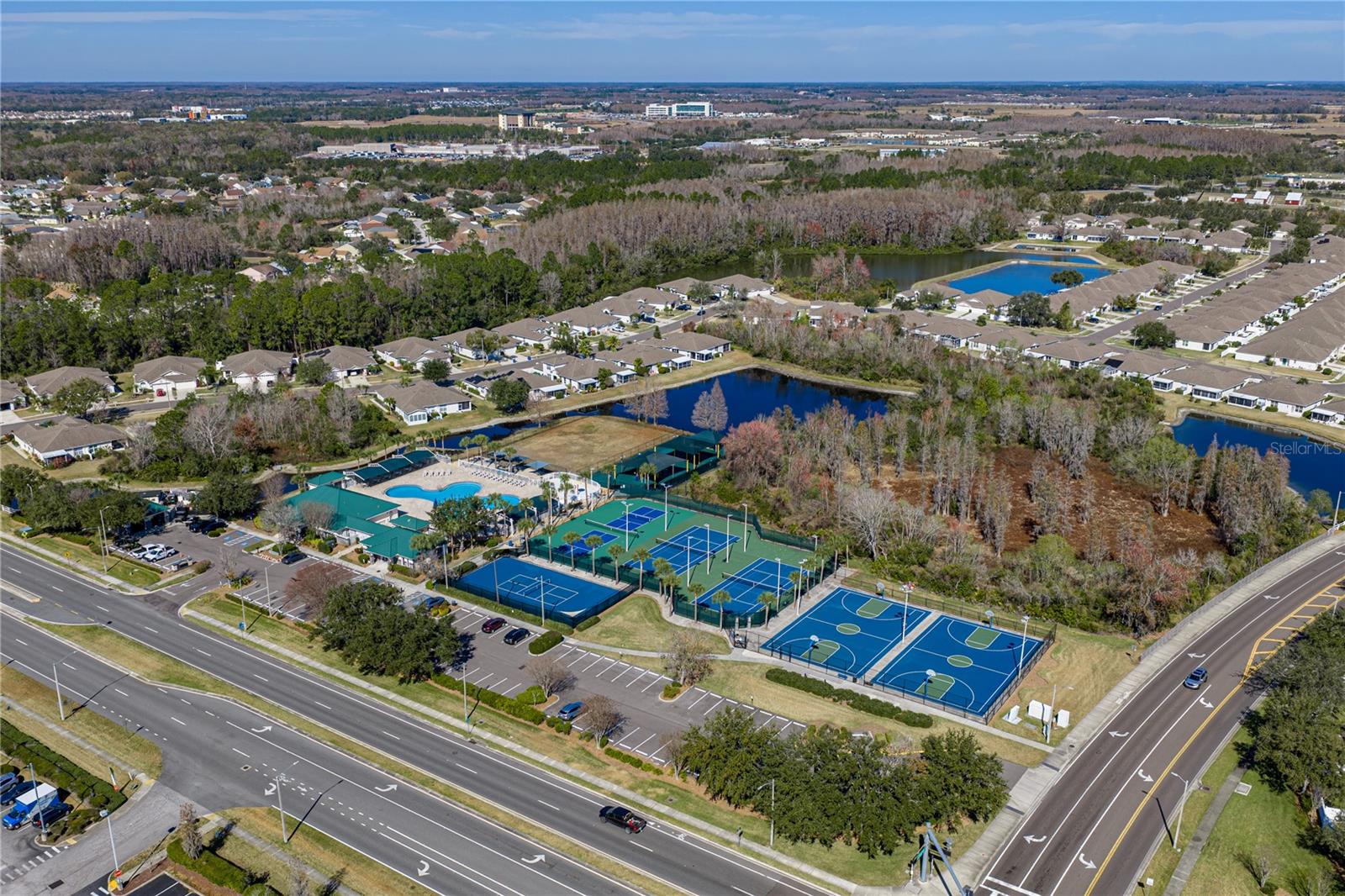 Meadow Pointe II Community Facilities with Fitness, Pool and Sports Courts