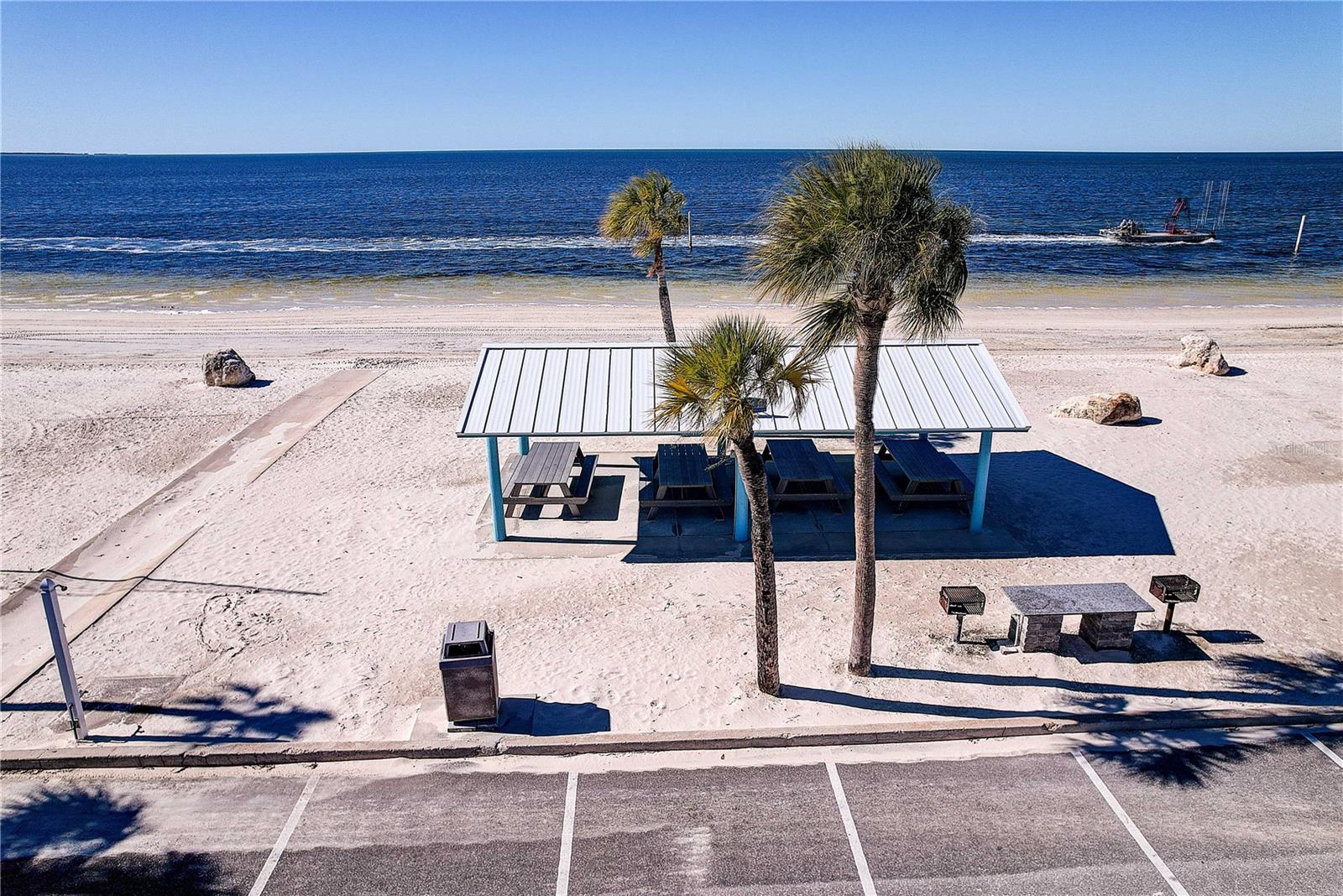 Gulf Harbor Beach Club