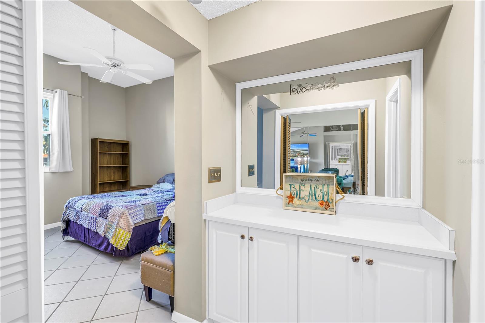 Entry to Primary Suite