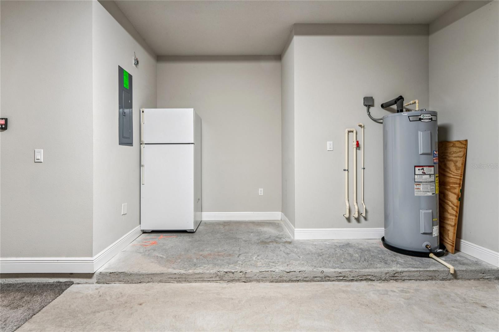 large bonus space in garage for extras