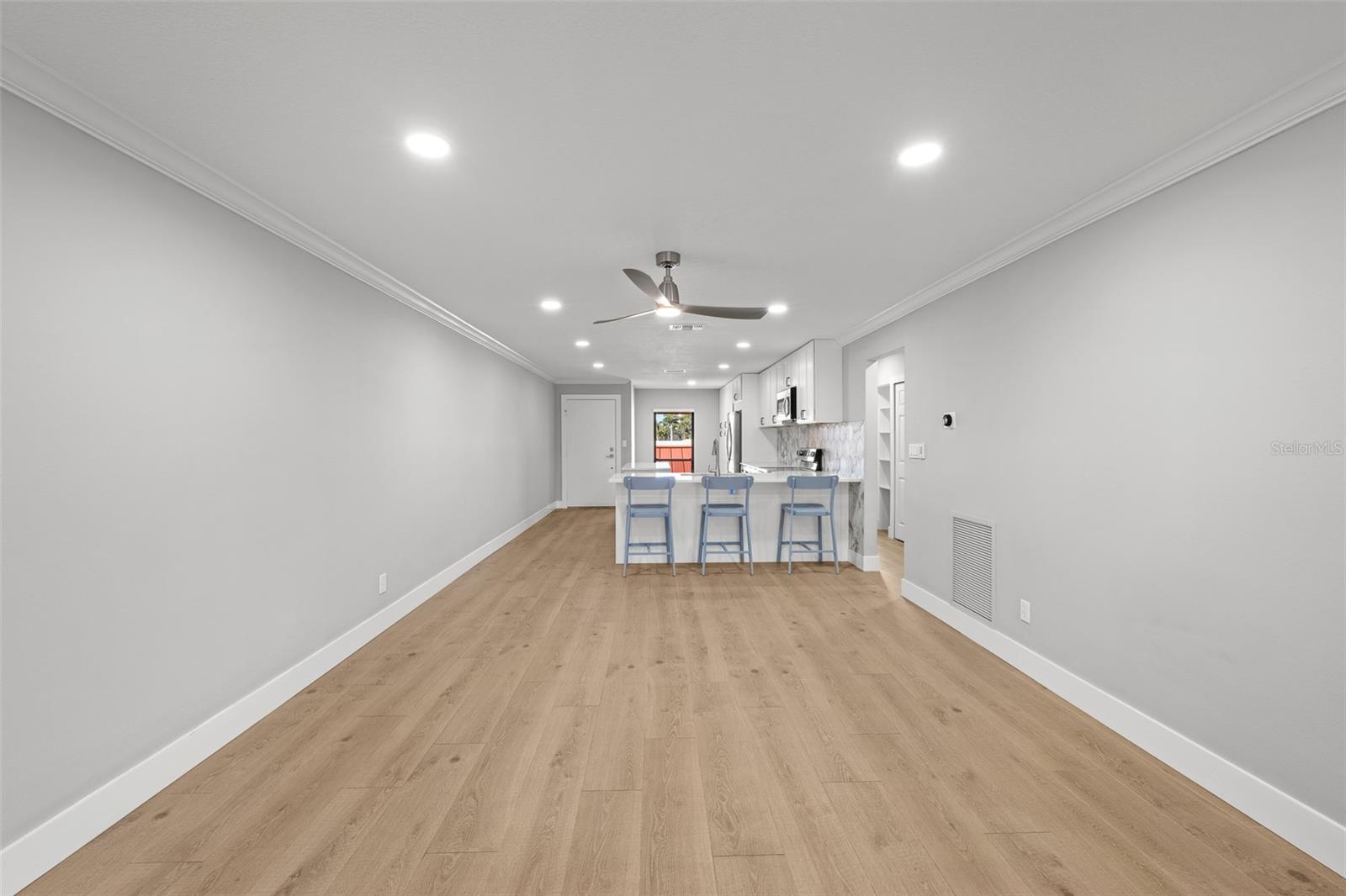 Living Room/Dining Room