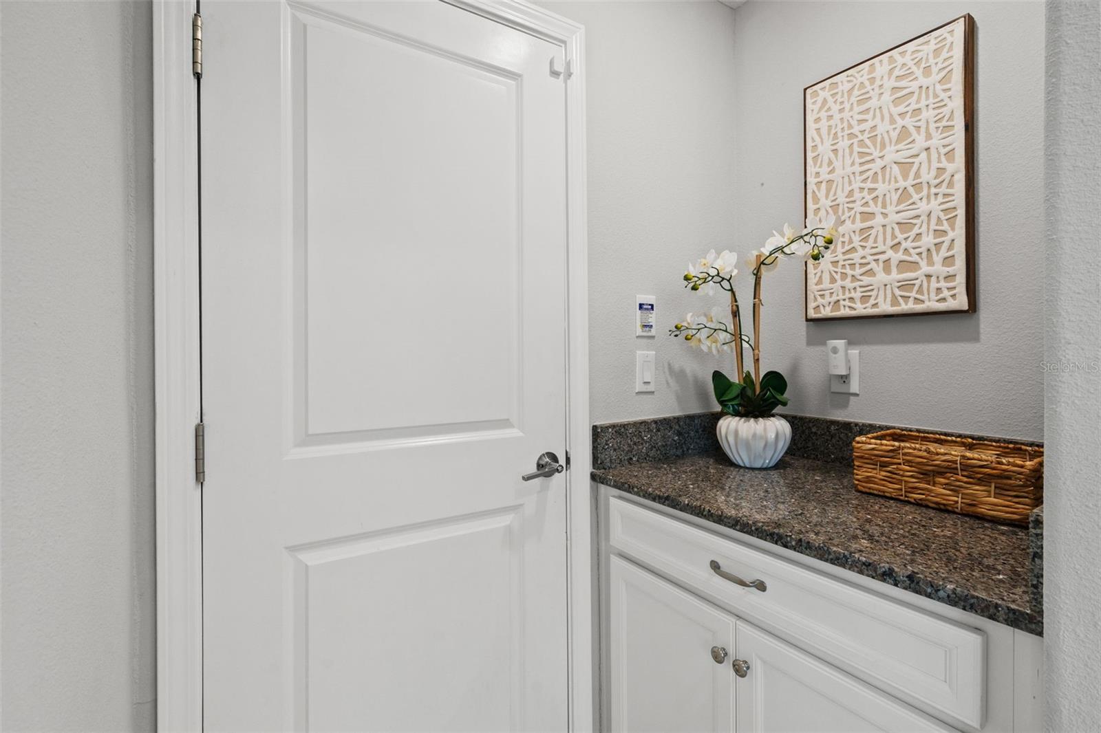 Butler Pantry to Garage