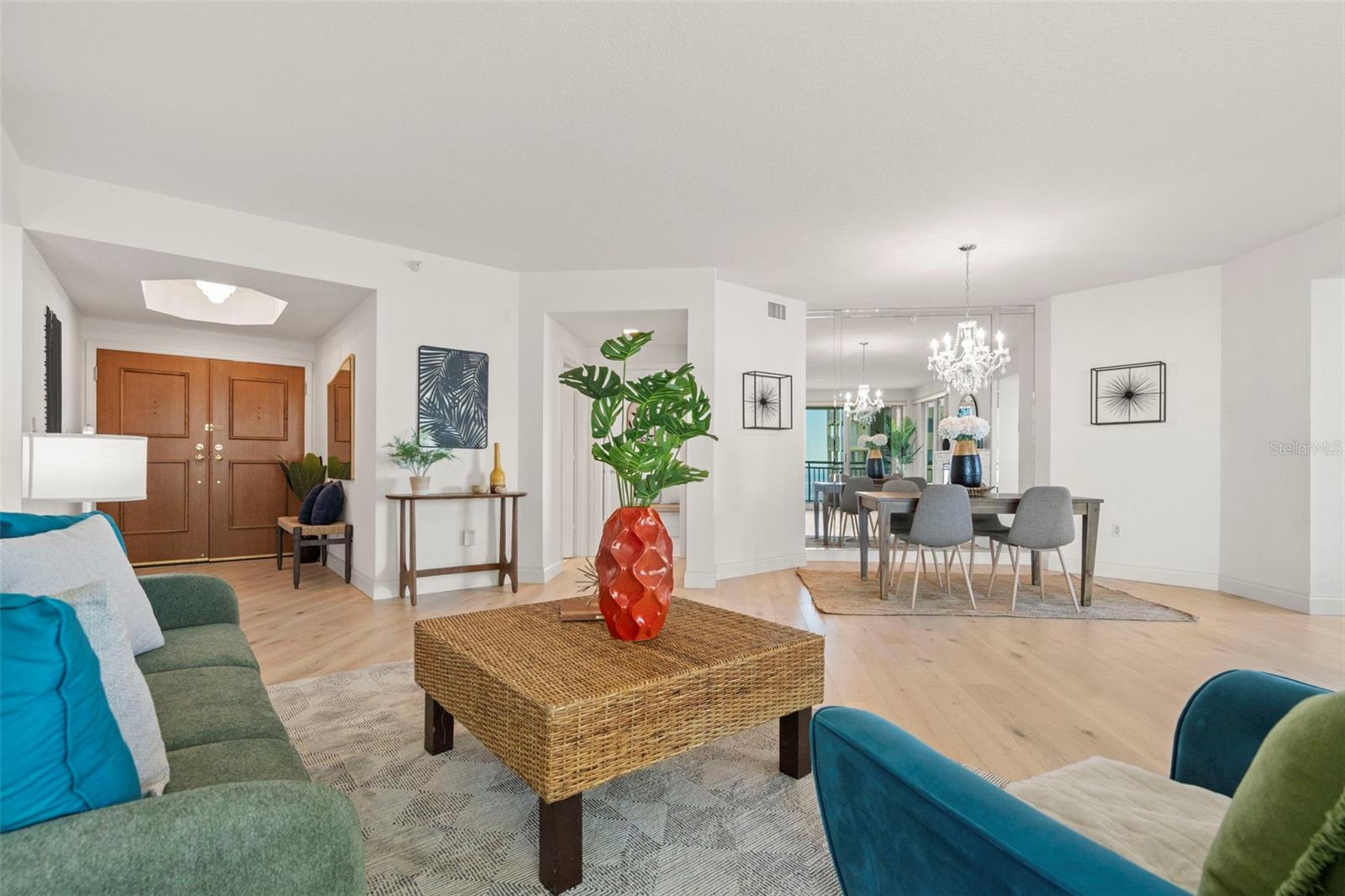 Living and dining area