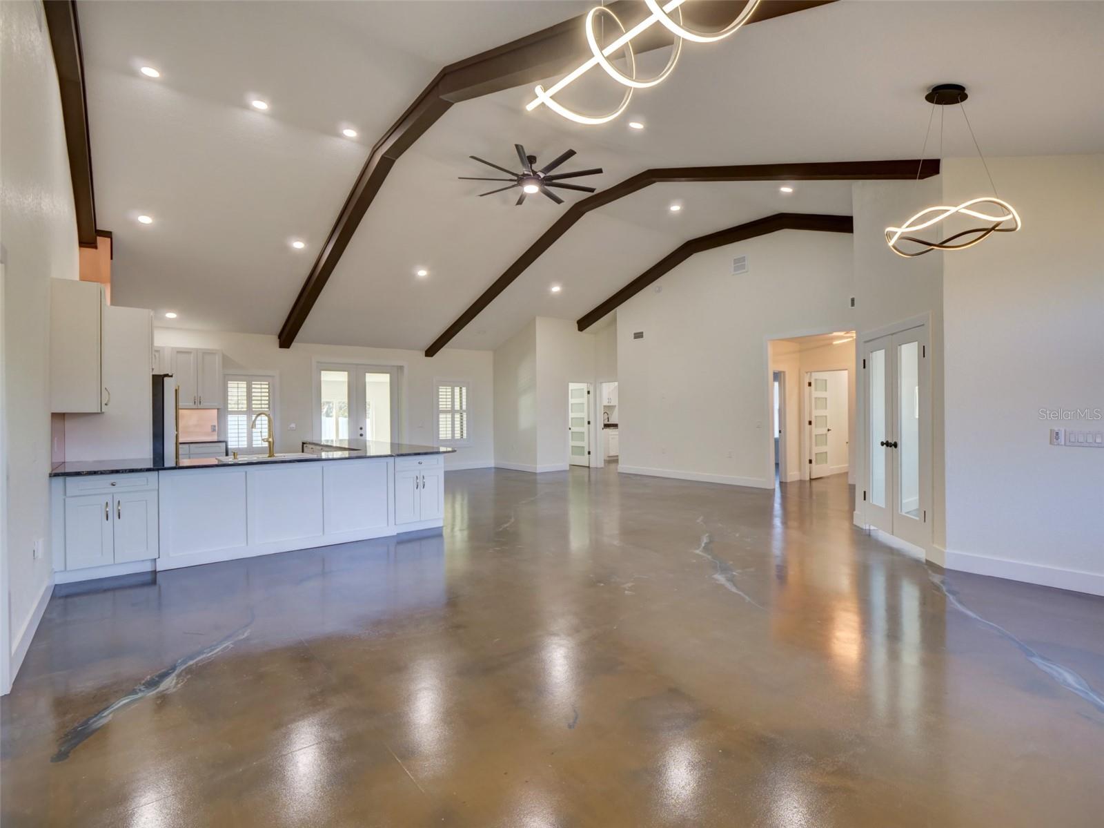 Dining room, Living Room, Kitchen