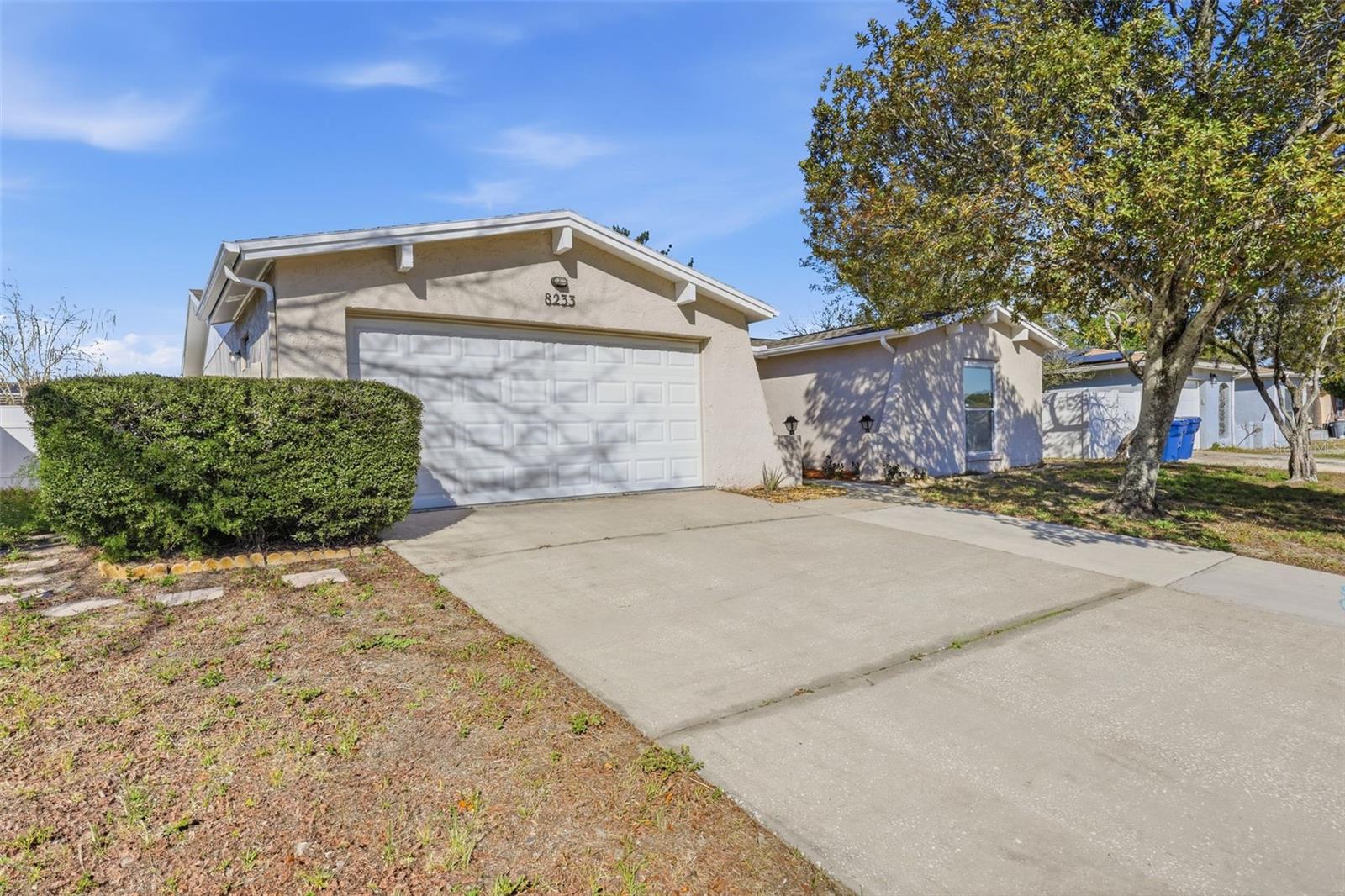 EXTRA WIDE AND EXTRA LONG DRIVEWAY FOR EXTRA PARKING