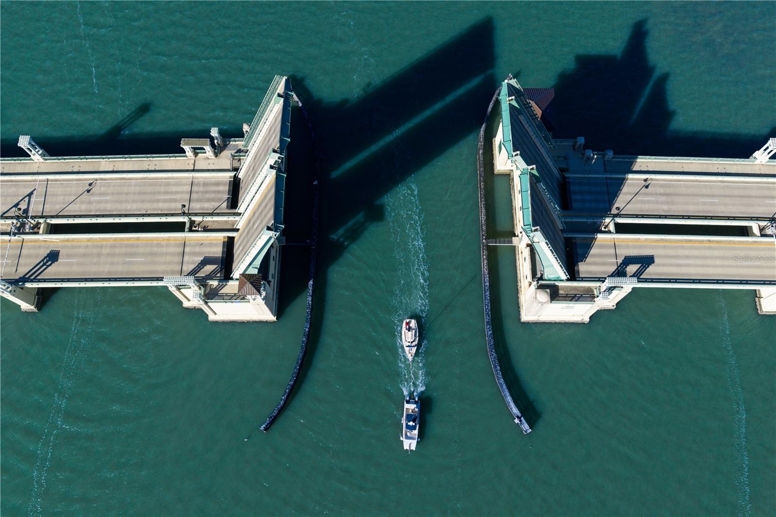 Treasure Island Cswy Bridge