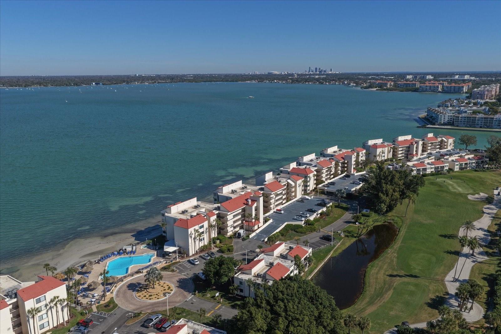 La Puerta Del Sol Community