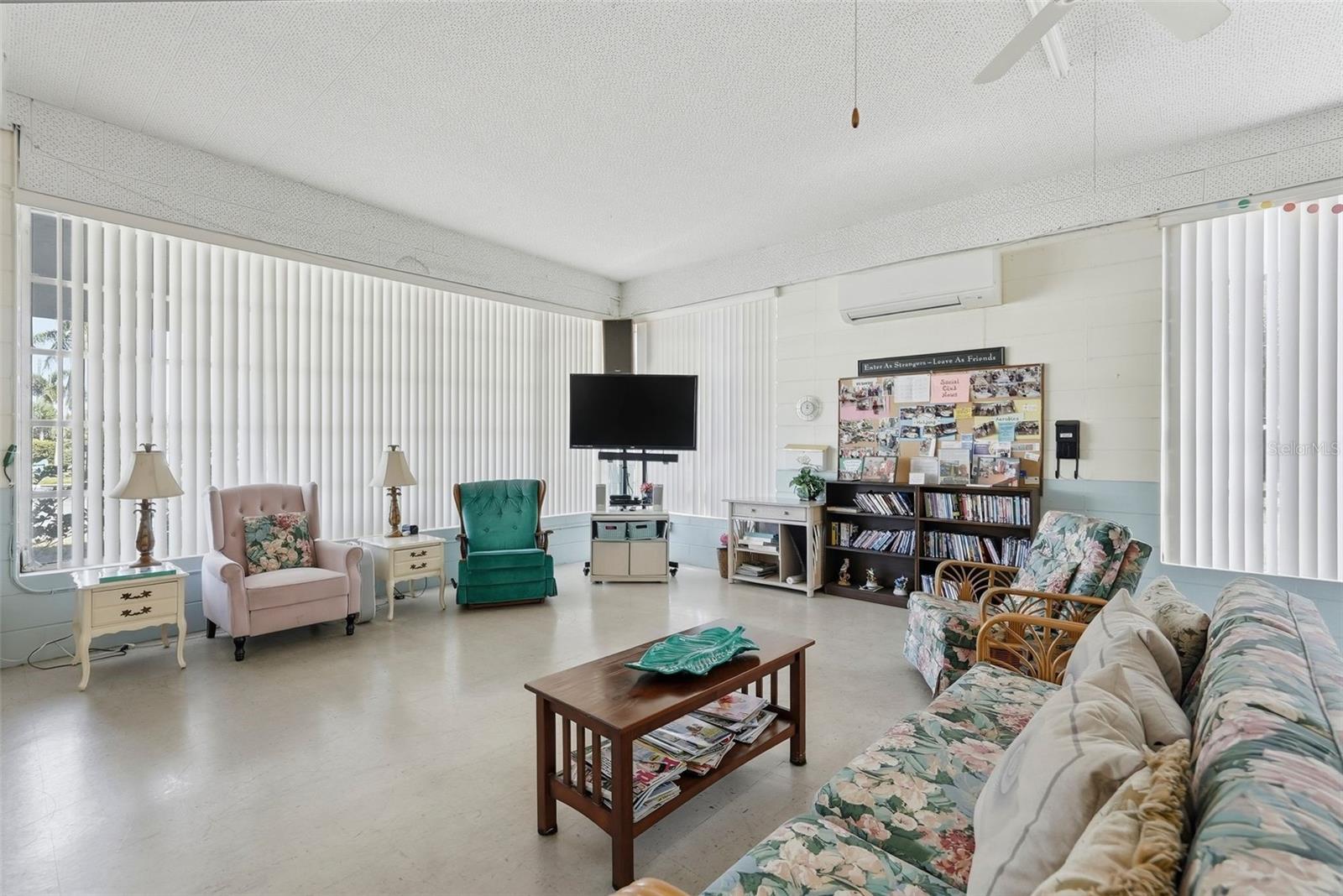 A place to relax with your neighbors