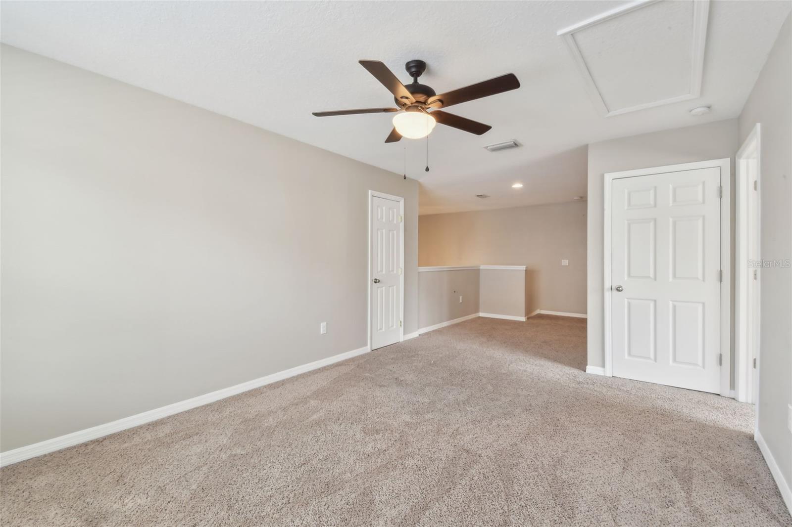 Upstairs Loft (cont.)