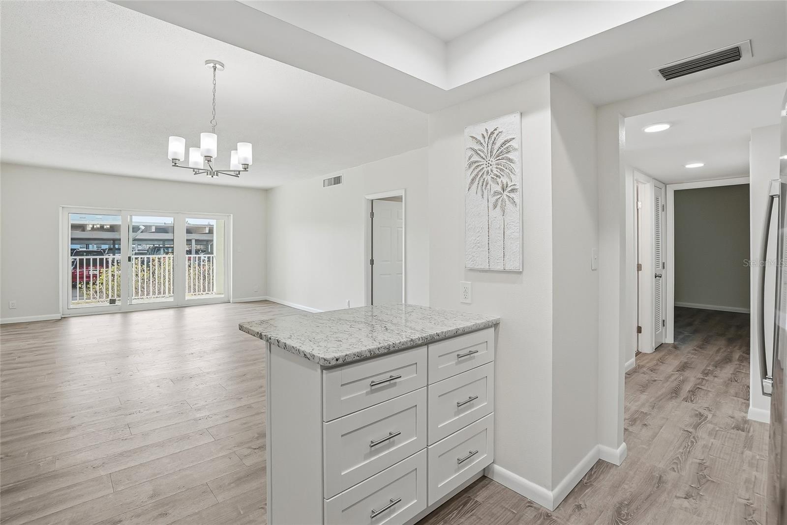 Light, bright and modern, ready to move in.