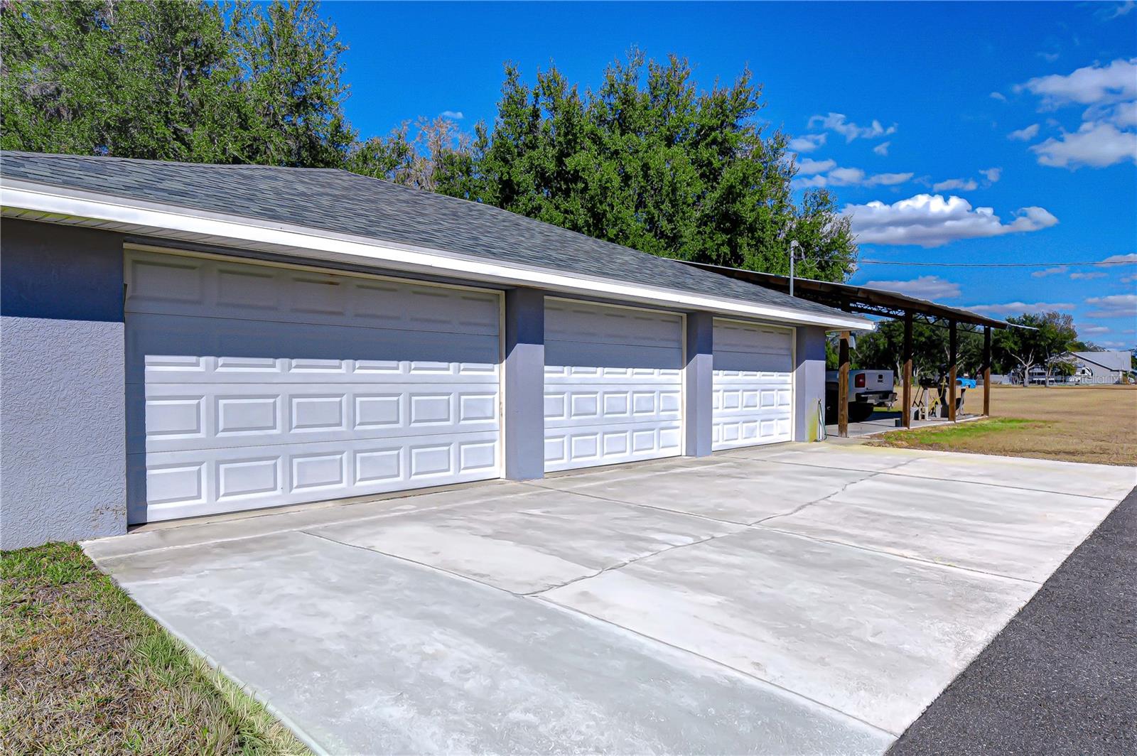 Bring all your toys, you will have plenty of room!