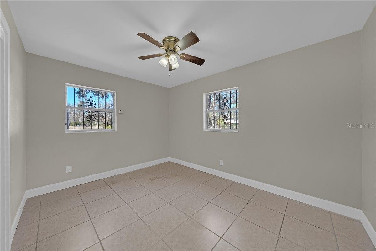 Comfortable Rooms for Family & Guests