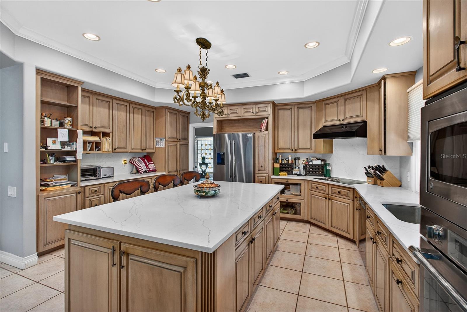 Deluxe Chef's Kitchen