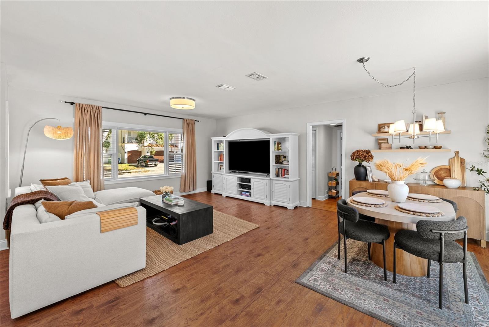 living room to dining area