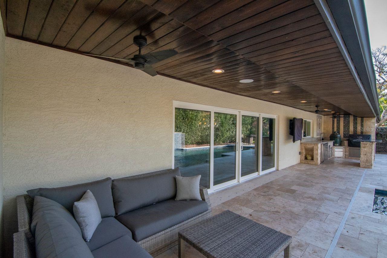Outdoor patio and kitchen