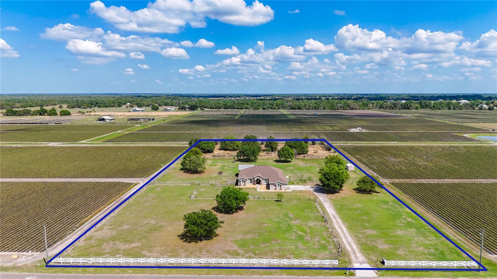 5.18 acres AR zoned for horses and livestock