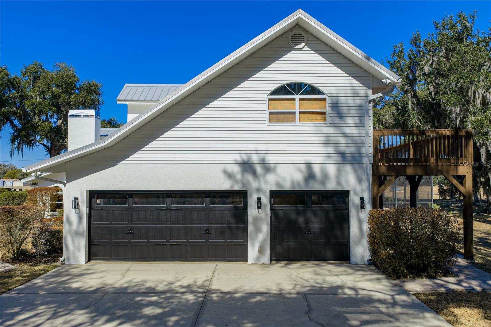 Side entry 3 car garage
