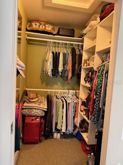 walk in closet