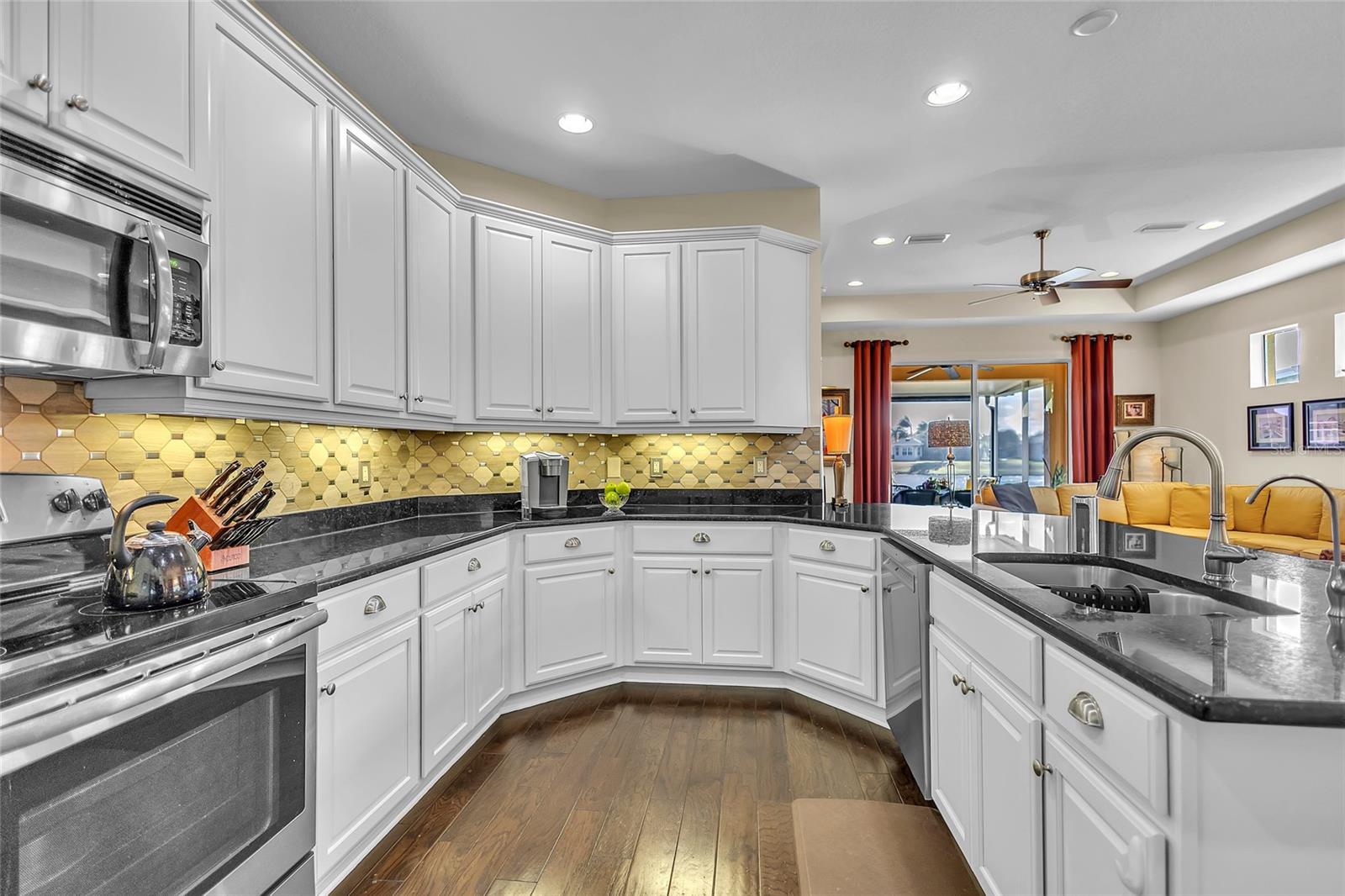 Open Floor plan where the heart of home shines.