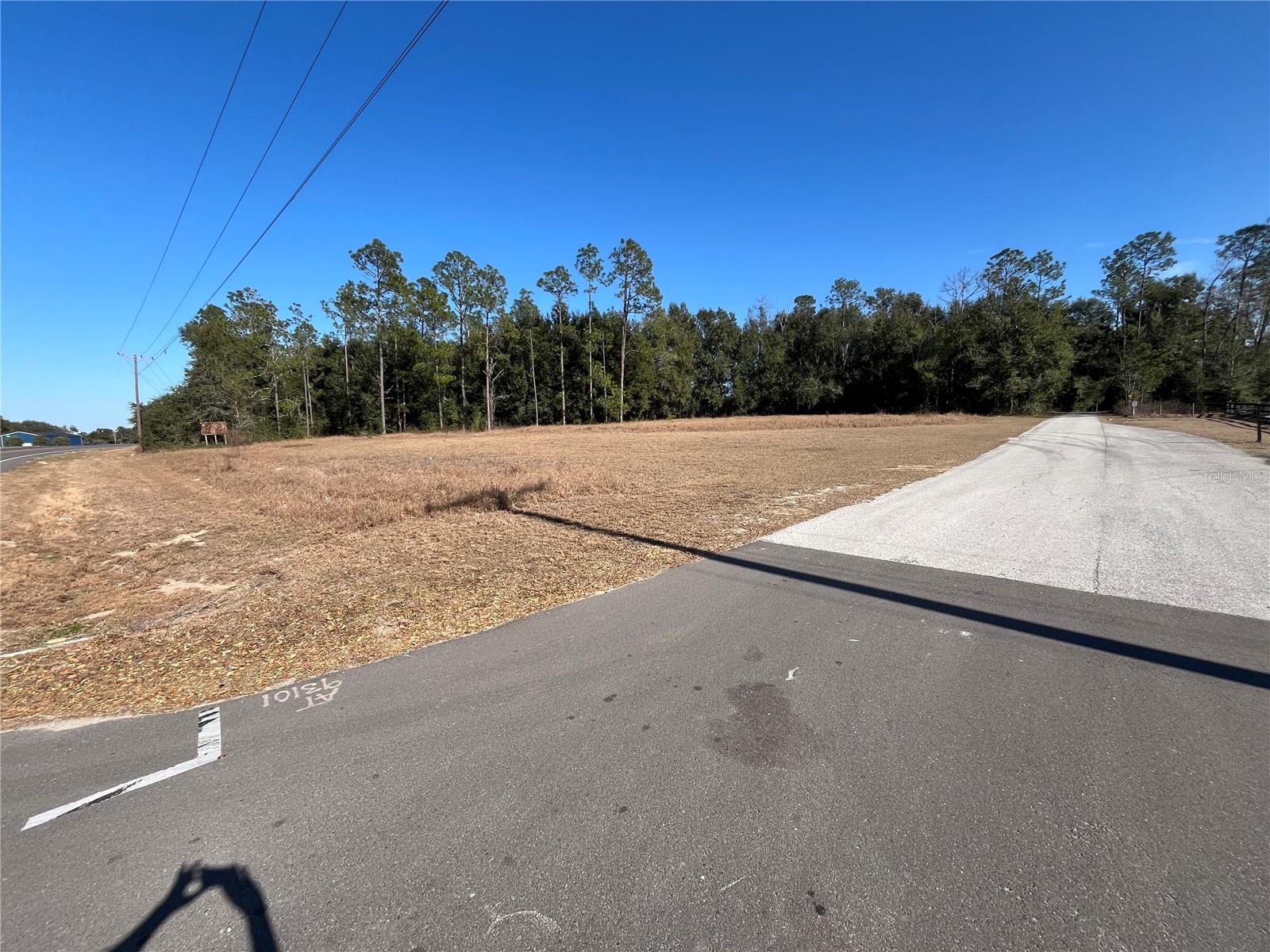 Road Entering Lake Ray