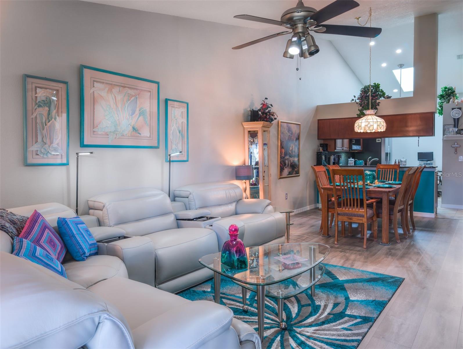 Primary bedroom has en suite bath