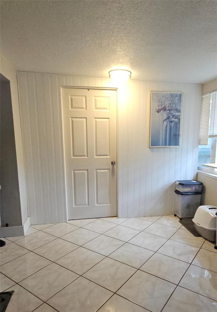 Temporary 3rd bedroom.