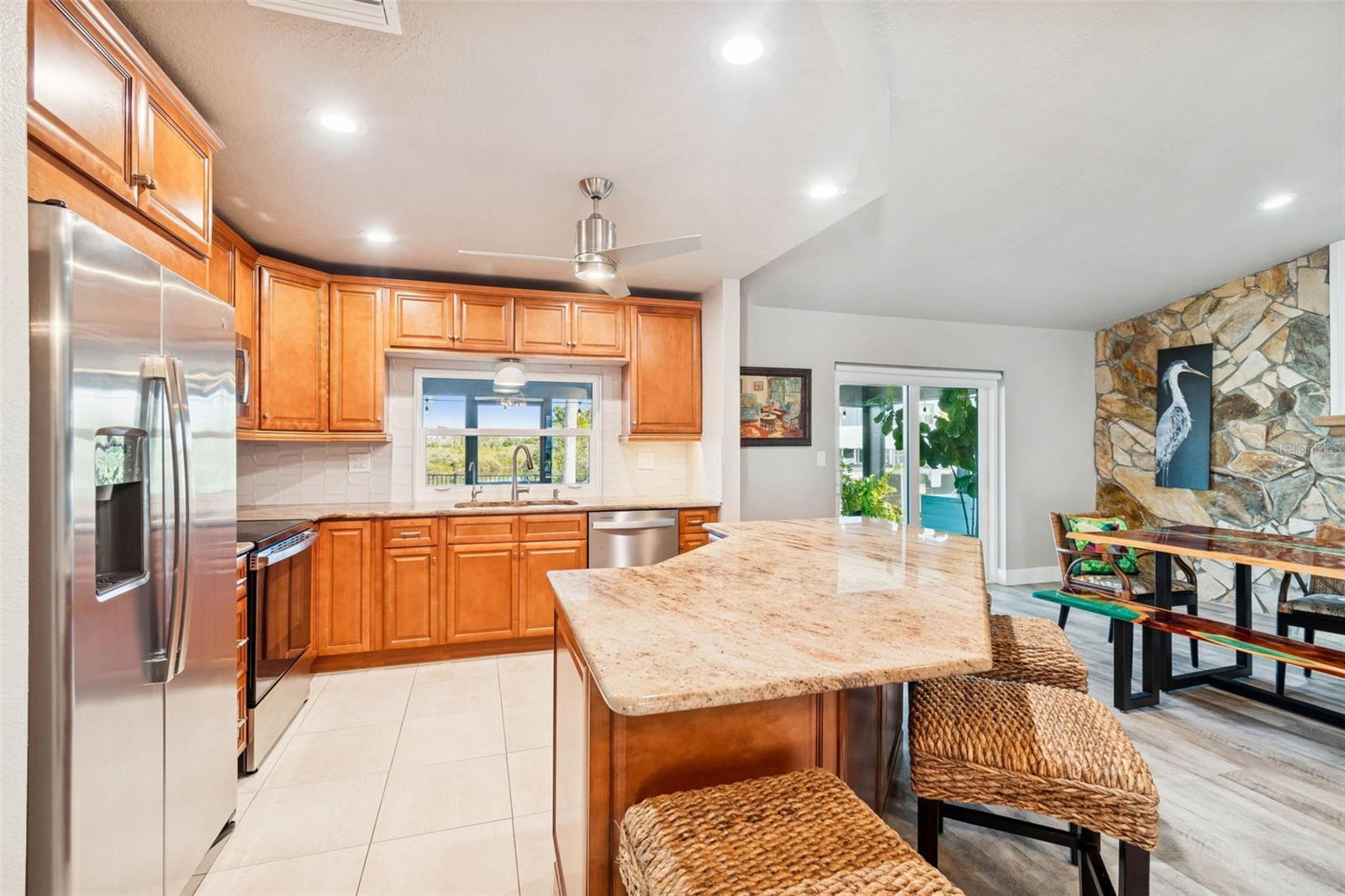 Kitchen – waterway view