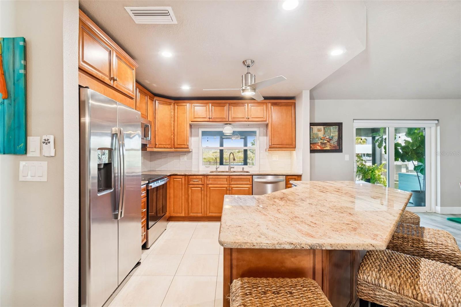 Kitchen – waterway view