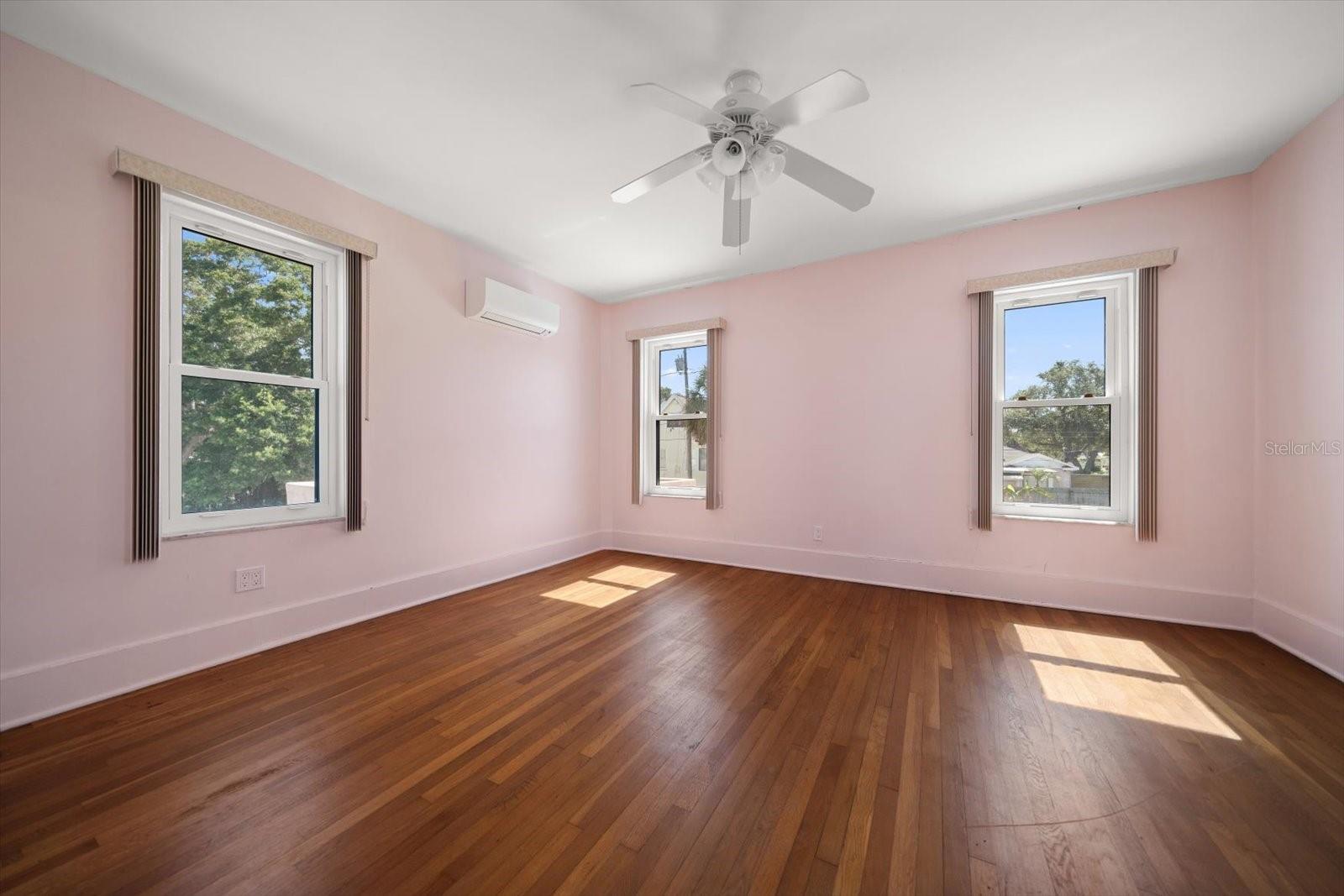 3rd bedroom on 2nd floor