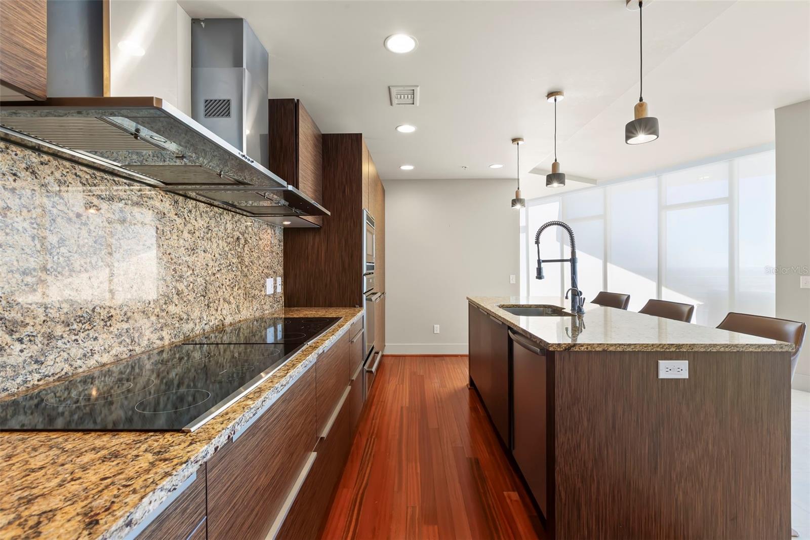 Double cooktop for effortless cooking