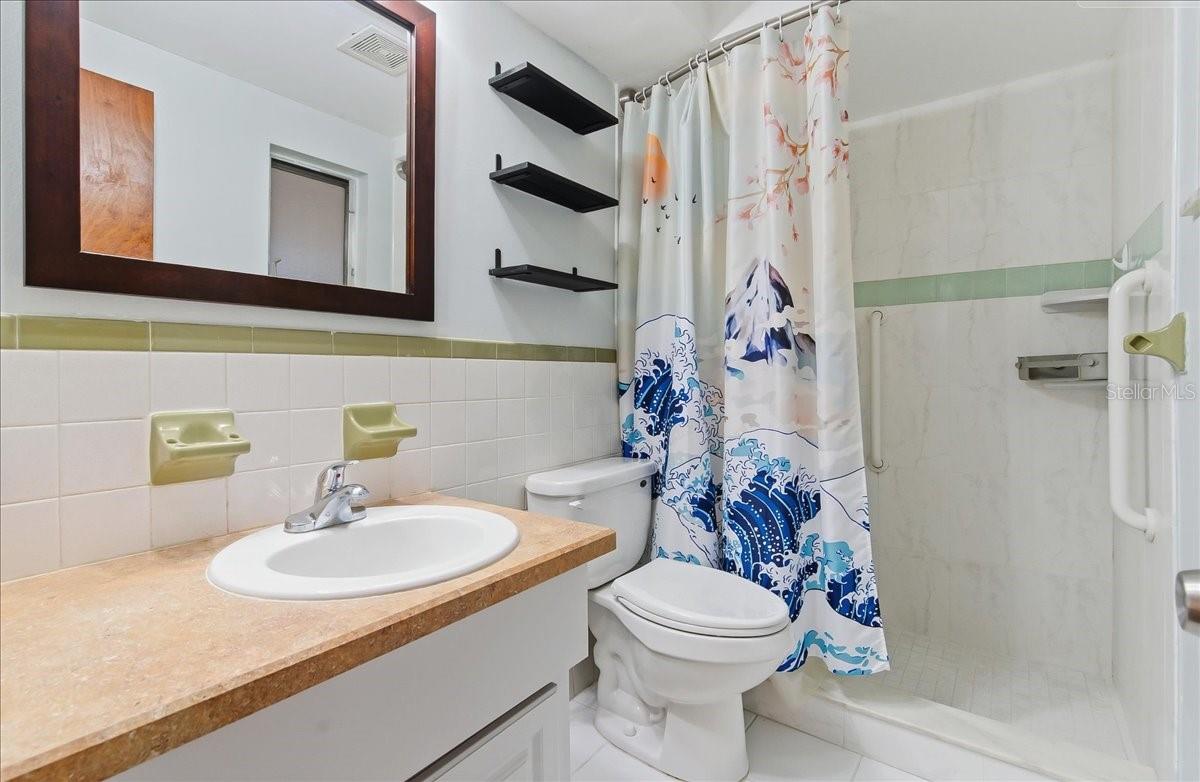 2nd Full Bathroom with Shower