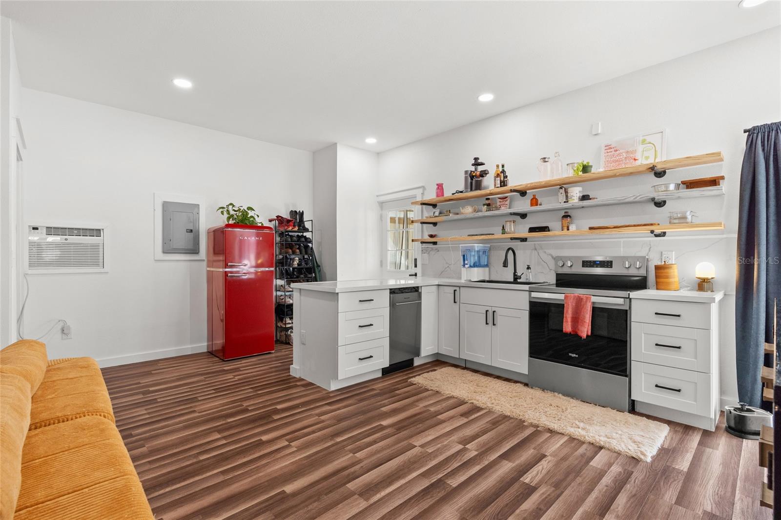 Casita kitchen and living space