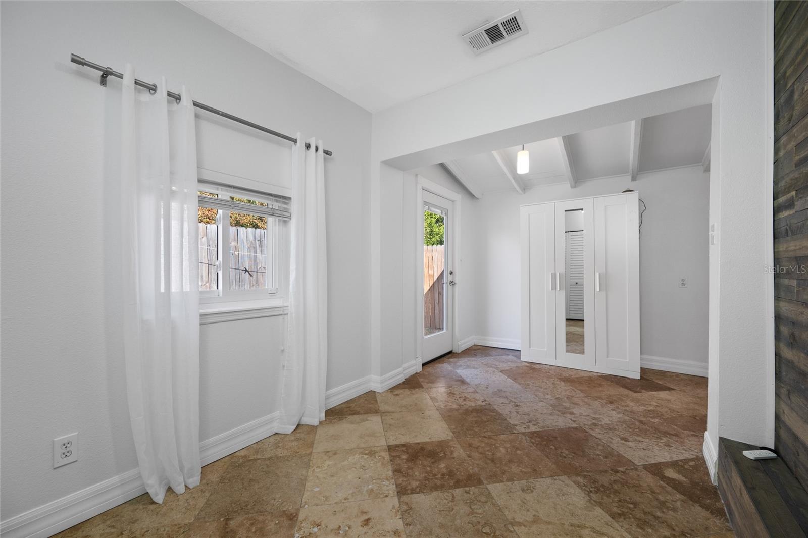 Office area or bedroom