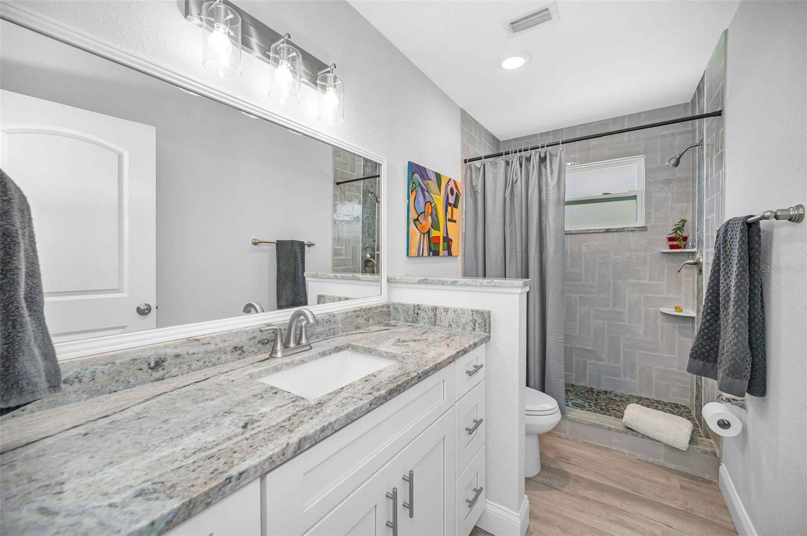 Primary Suite Bathroom